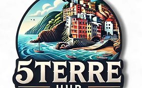 5 Terre Hub Suite 1